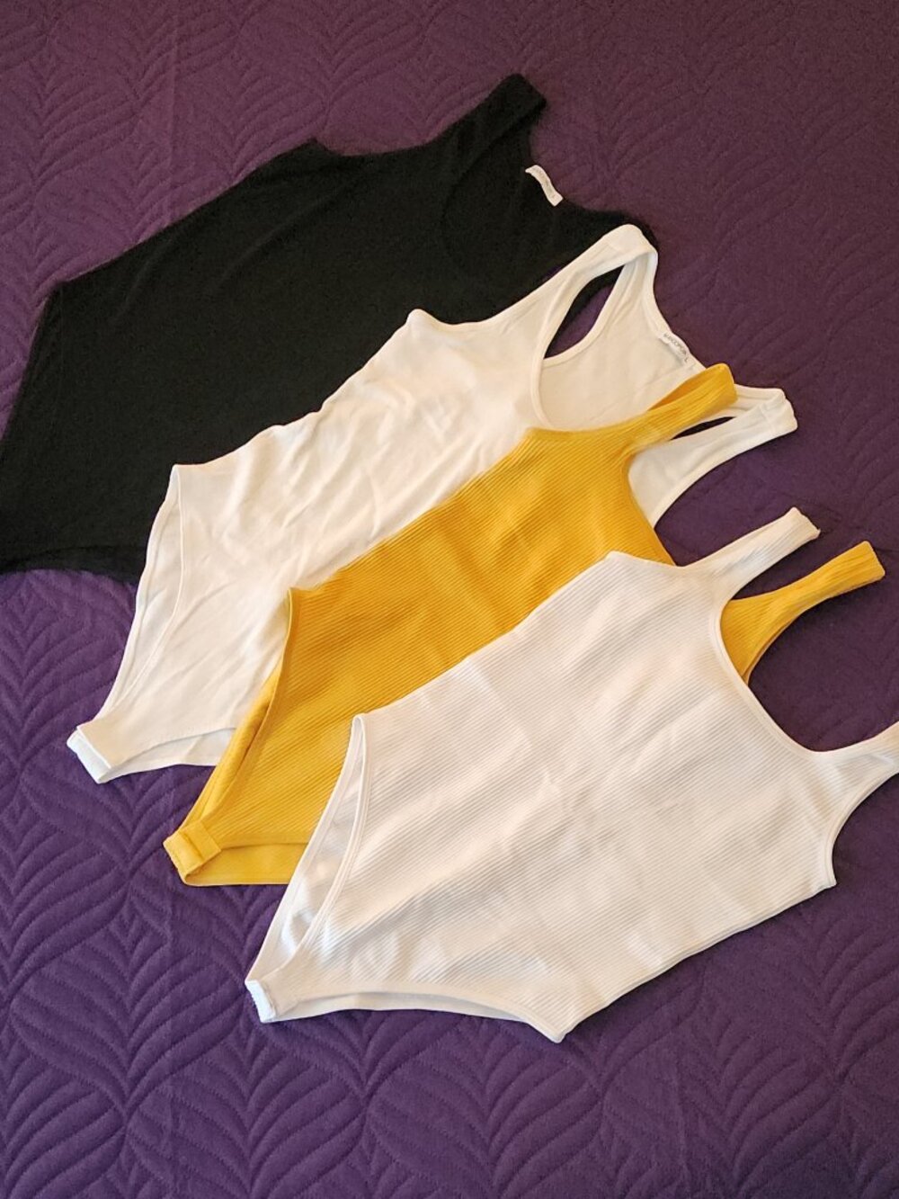 4 Like-New Bodysuits: 2 Mangopop Regular (L), 2 HEYSHAPE Slimming (M)